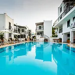 Modern Life Bodrum Szálloda 3*