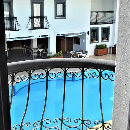 Modern Life Bodrum 3* Muğla