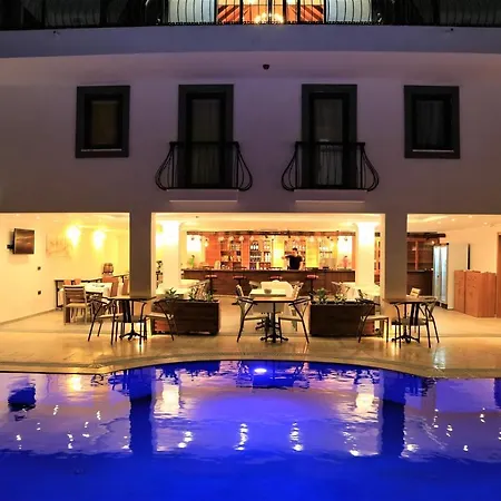 Otel Modern Life Bodrum 3*